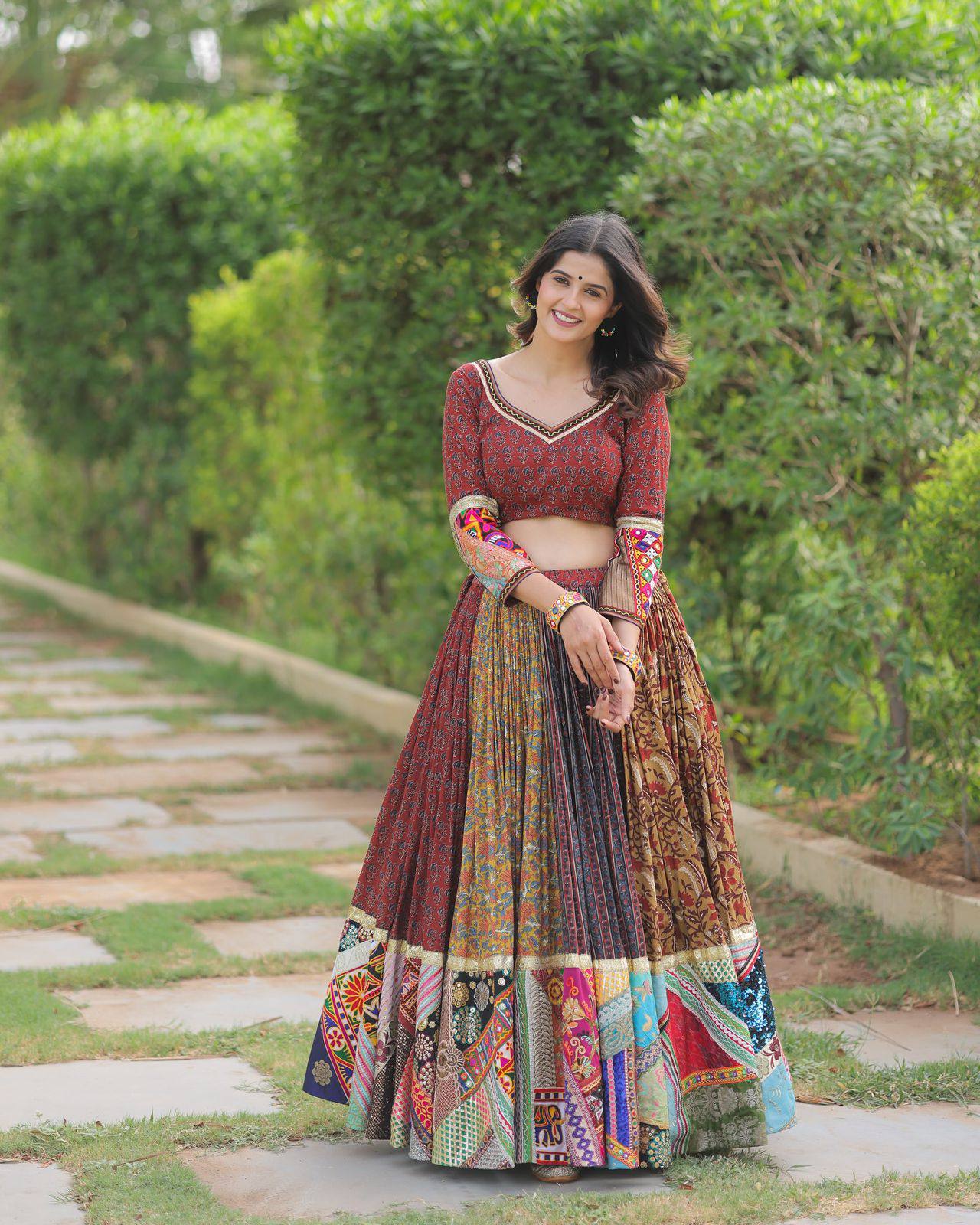 NEW TRENDING NAVRATRI SPECIAL CHANIYA CHOLI – 6 MTR FLAIR EDITION ❤️💐